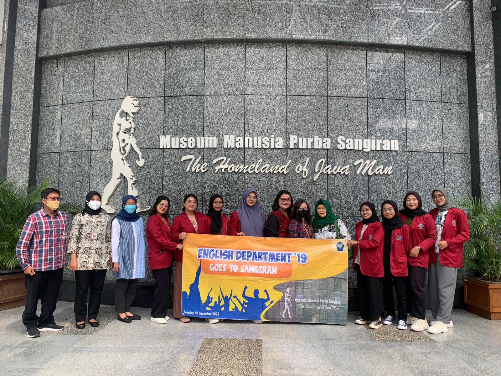 Kegiatan Mata Kuliah English for Guiding di Museum Sangiran