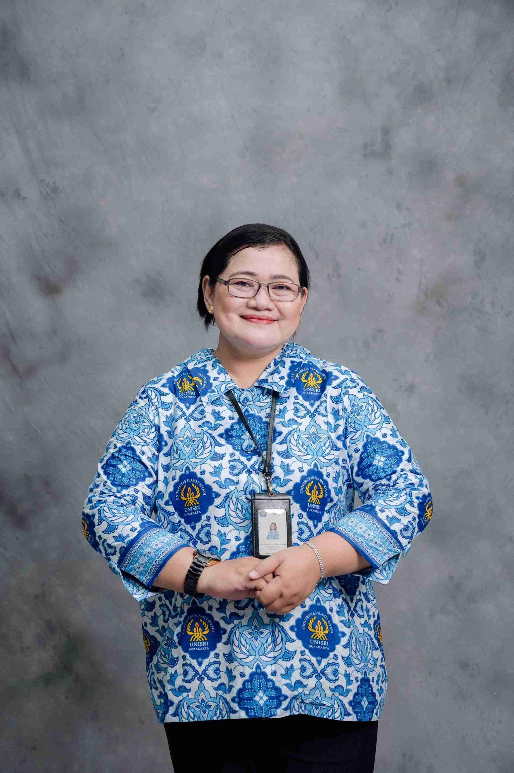 Dr. Ch. Evy Tri Widyahening, S.S., M.Hum.